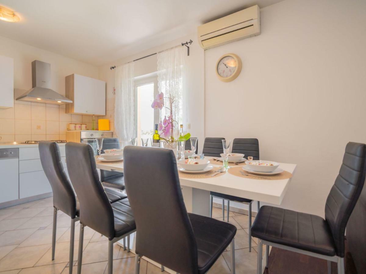 Holiday Home Ivona By Interhome Drivenik Luaran gambar